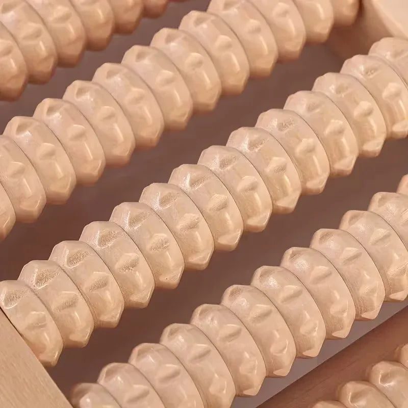 CompactWoodenFootMassager
