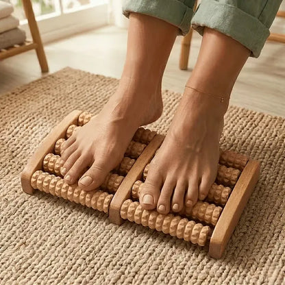 WoodenFootRollerMassagerforRelaxation