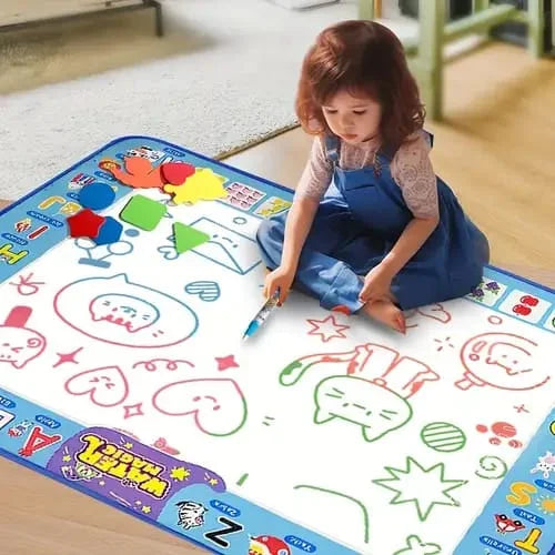 Kids Water Doodle Mat working with water pen
